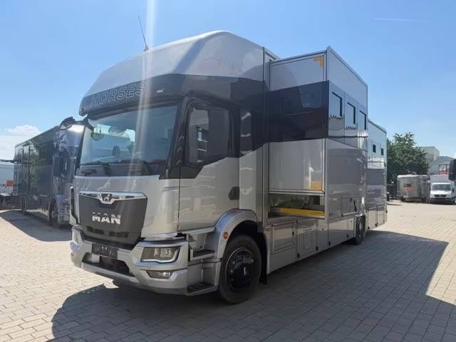 Zware paardenvrachtwagen (groot rijbewijs) Man MAN TGM 18.320 ANKA POP OUT 2022 Tweedehands
