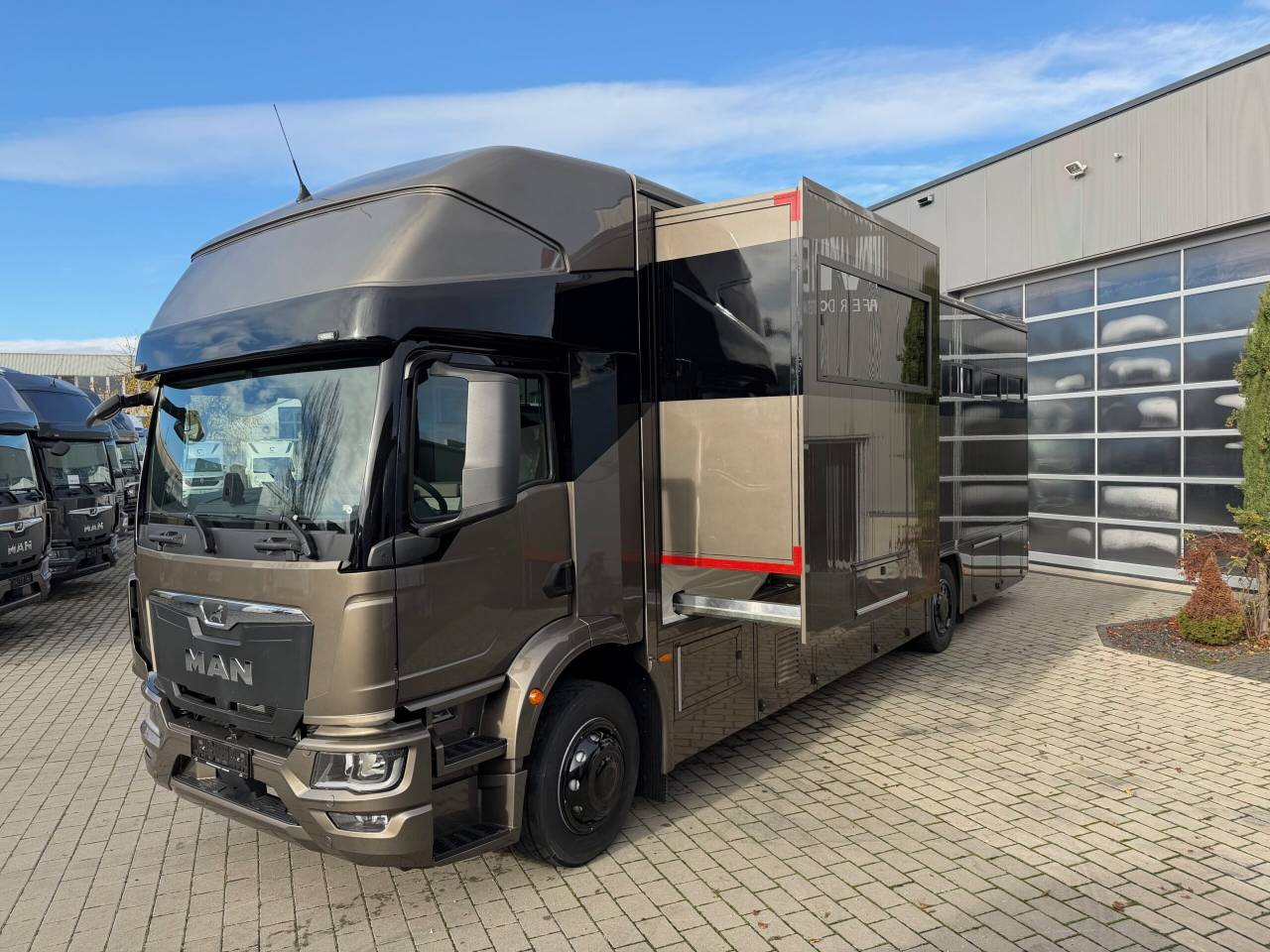 Zware paardenvrachtwagen (groot rijbewijs) Man MAN TGM 18.320 ANKA POP OUT 2026 Nieuw