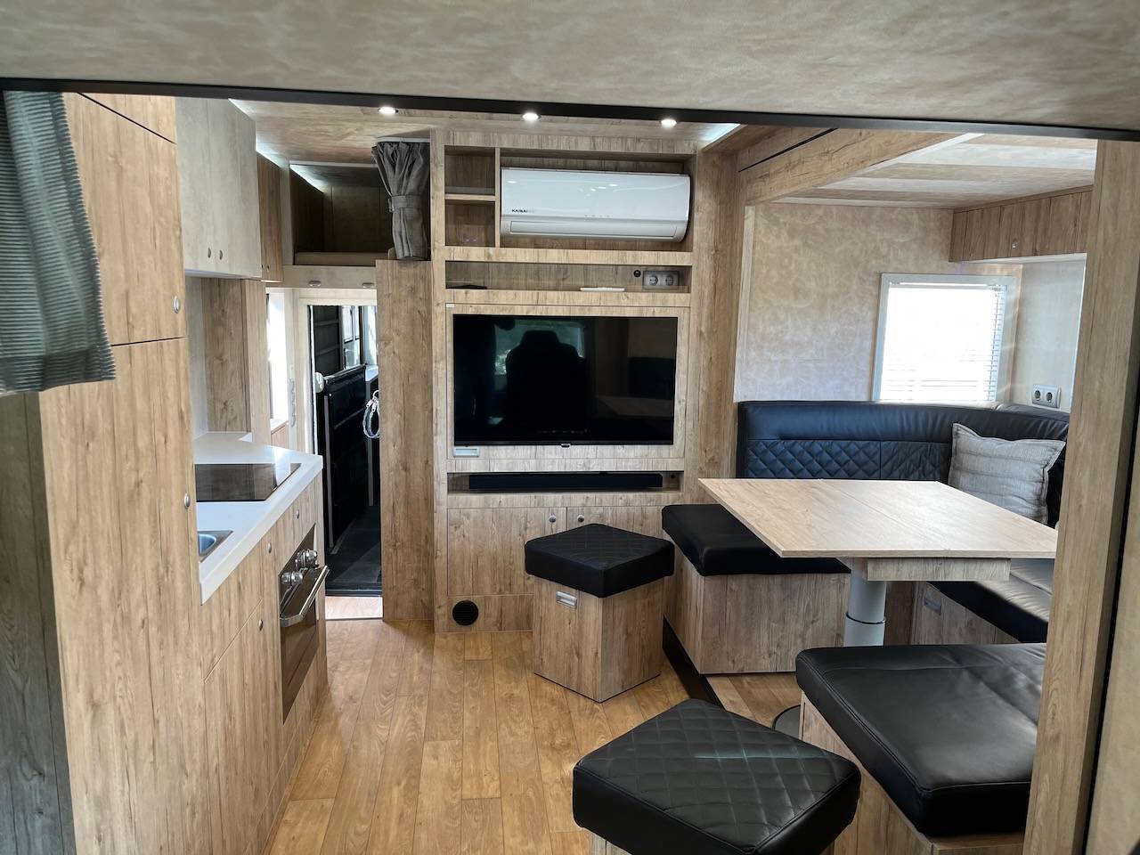 Zware paardenvrachtwagen (groot rijbewijs) HTI VOLVO FH 500 HTI PROFESSIONAL 6 2023 Tweedehands