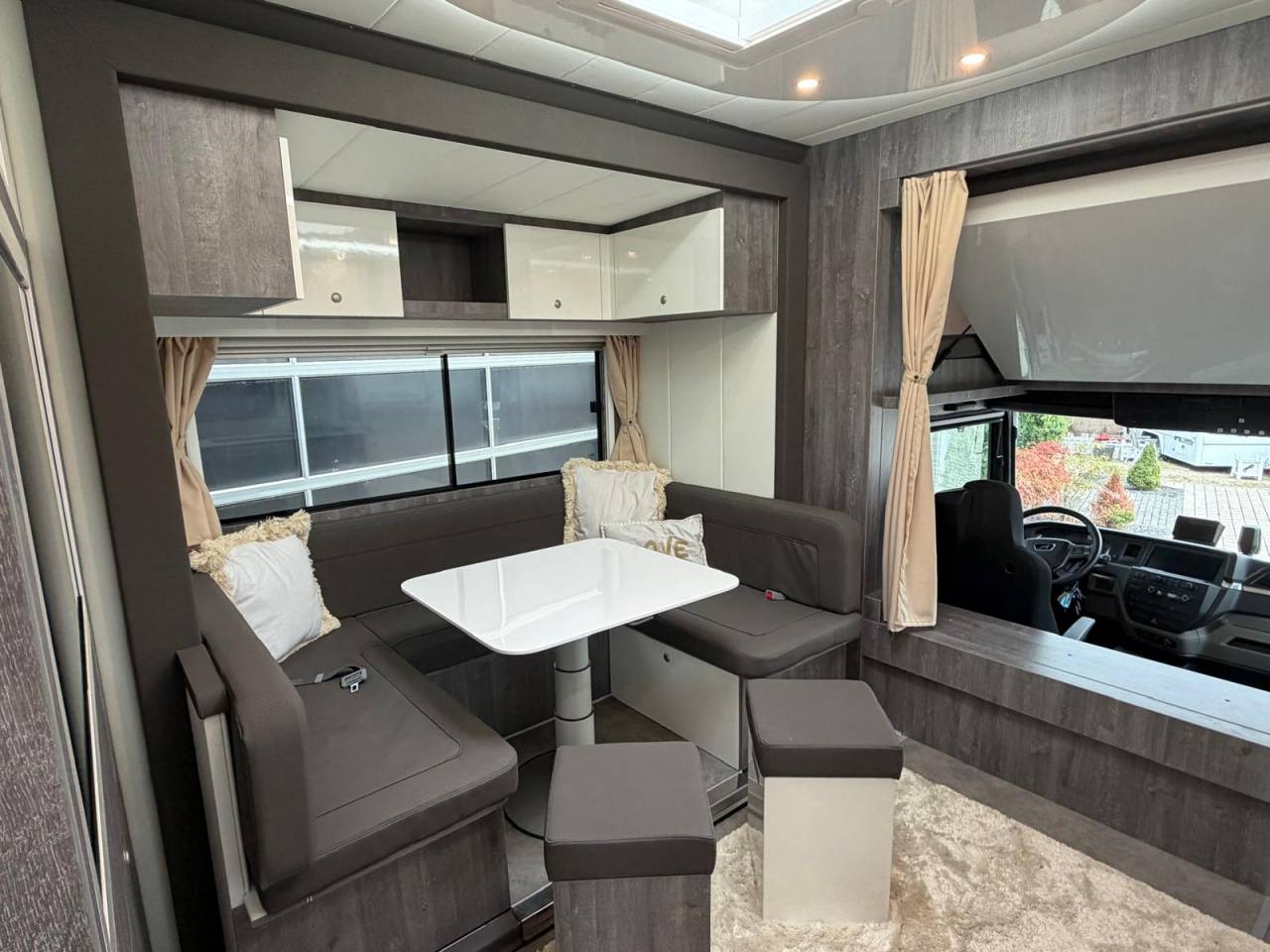 Zware paardenvrachtwagen (groot rijbewijs) Man MAN TGM 18.320 ANKA POP OUT 2026 Nieuw