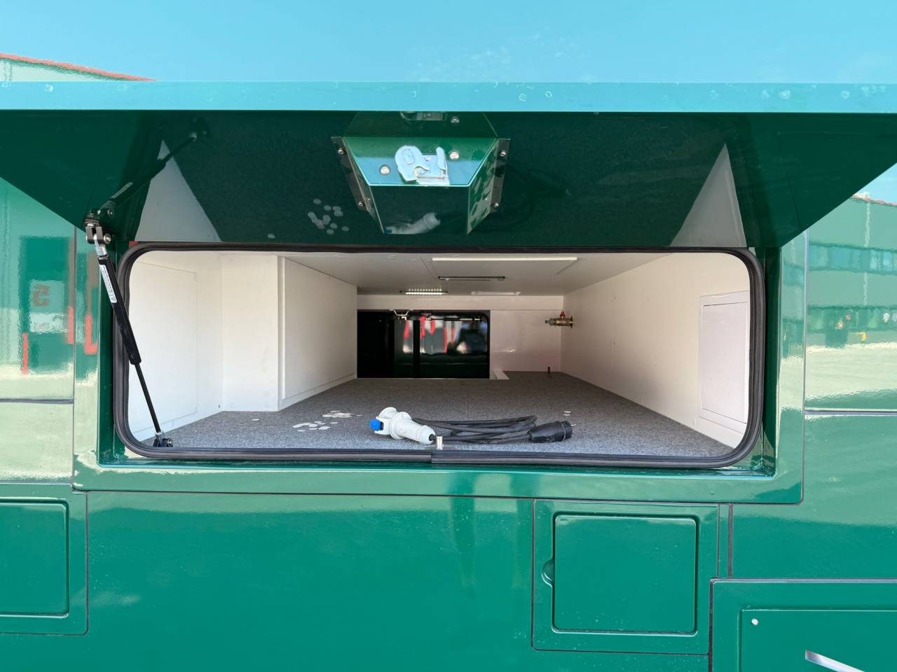 Zware paardenvrachtwagen (groot rijbewijs) HTI VOLVO FM 500 HTI PROFESSIONAL 5 2026 Nieuw