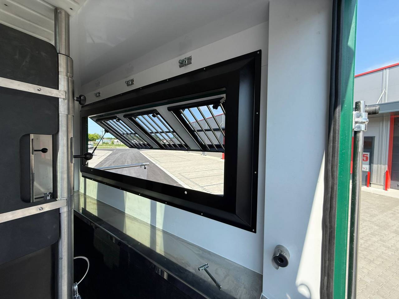 Zware paardenvrachtwagen (groot rijbewijs) HTI VOLVO FM 500 HTI PROFESSIONAL 5 2026 Nieuw