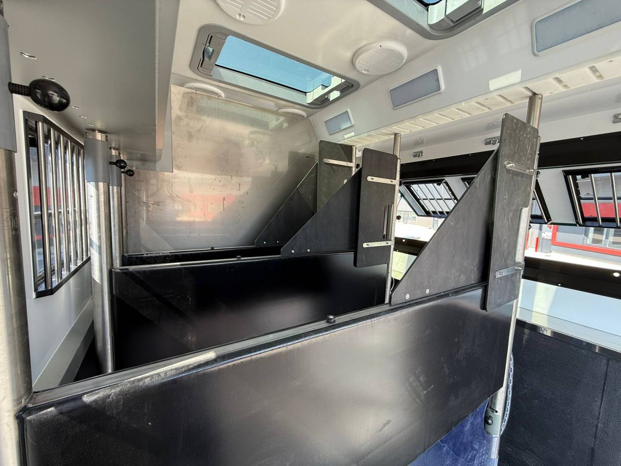 Zware paardenvrachtwagen (groot rijbewijs) HTI VOLVO FM 500 HTI PROFESSIONAL 5 2026 Nieuw