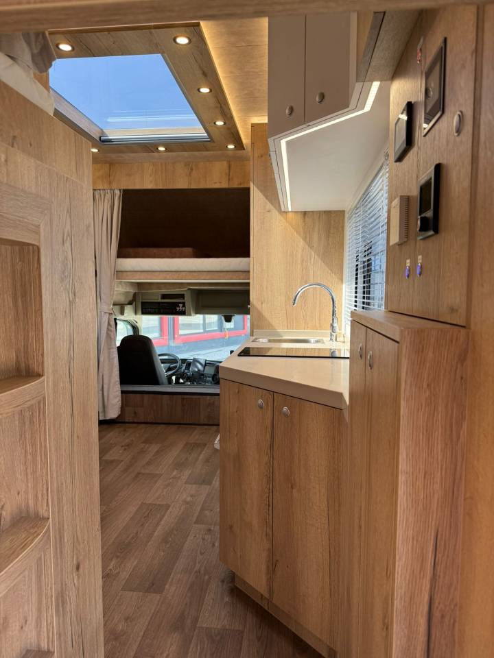 Zware paardenvrachtwagen (groot rijbewijs) HTI VOLVO FM 500 HTI PROFESSIONAL 5 2026 Nieuw