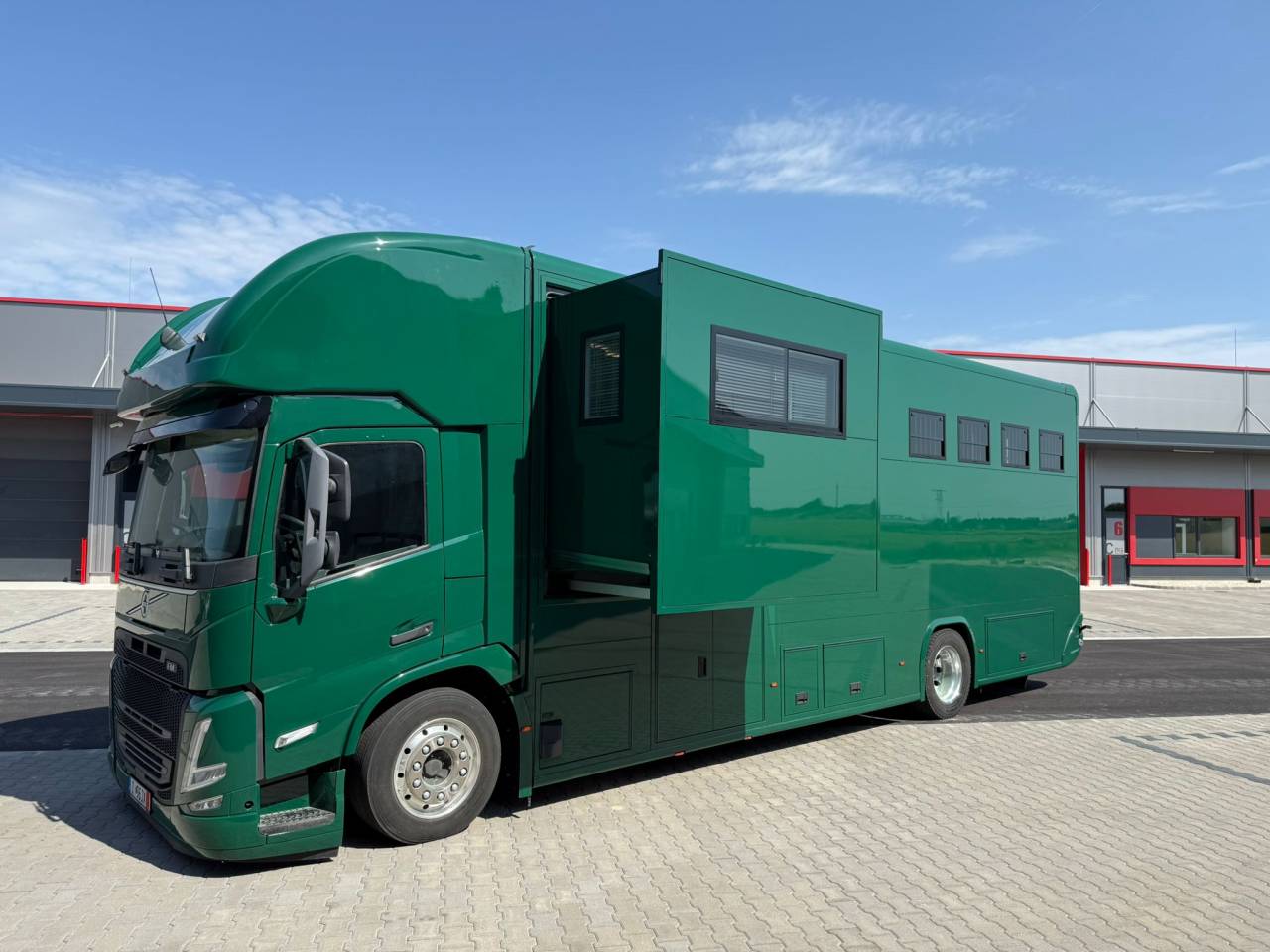 Zware paardenvrachtwagen (groot rijbewijs) HTI VOLVO FM 500 HTI PROFESSIONAL 5 2026 Nieuw