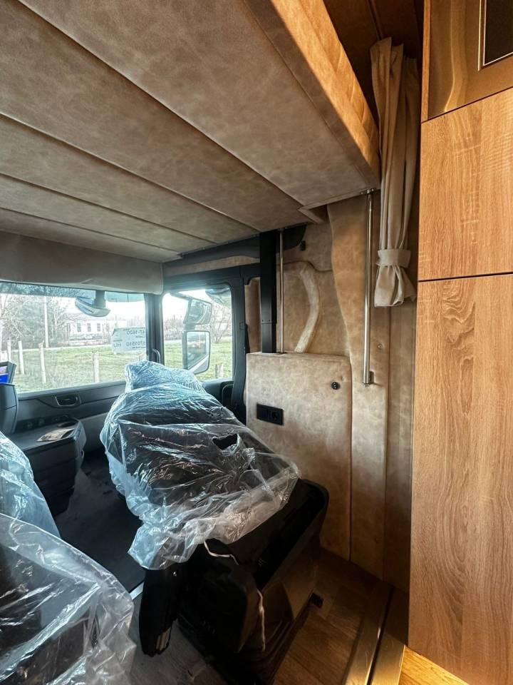 Zware paardenvrachtwagen (groot rijbewijs) HTI SCANIA S460 HTI PROFESSIONAL 7 2026 Nieuw