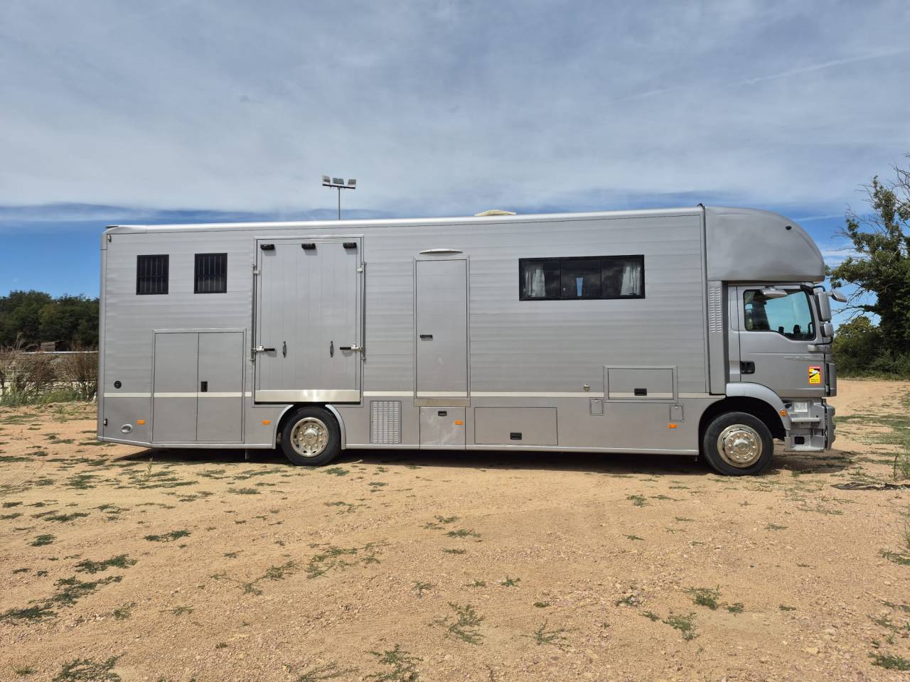 Zware paardenvrachtwagen (groot rijbewijs) Man NUYTS 2018 Tweedehands