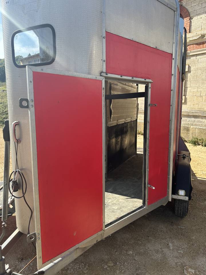 Paardentrailers Ifor Williams HB505R 2 Paarden 1986 Tweedehands