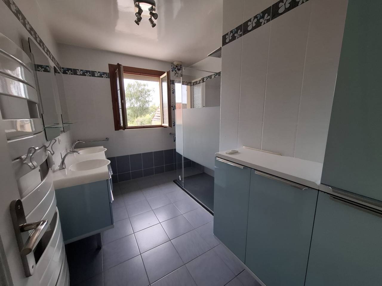 Eigenaren stal Koop Sarthe