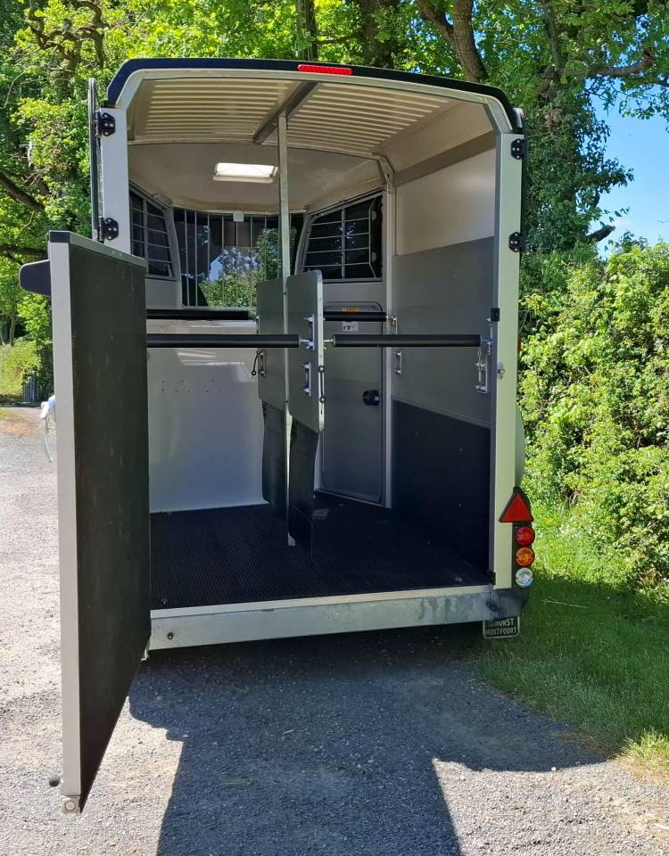Paardentrailer Ifor Williams HBX 506 2024 Nieuw