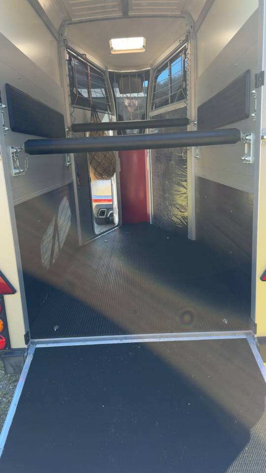 Paardentrailers Ifor Williams HBX 403 1,5 Paard 2024 Tweedehands