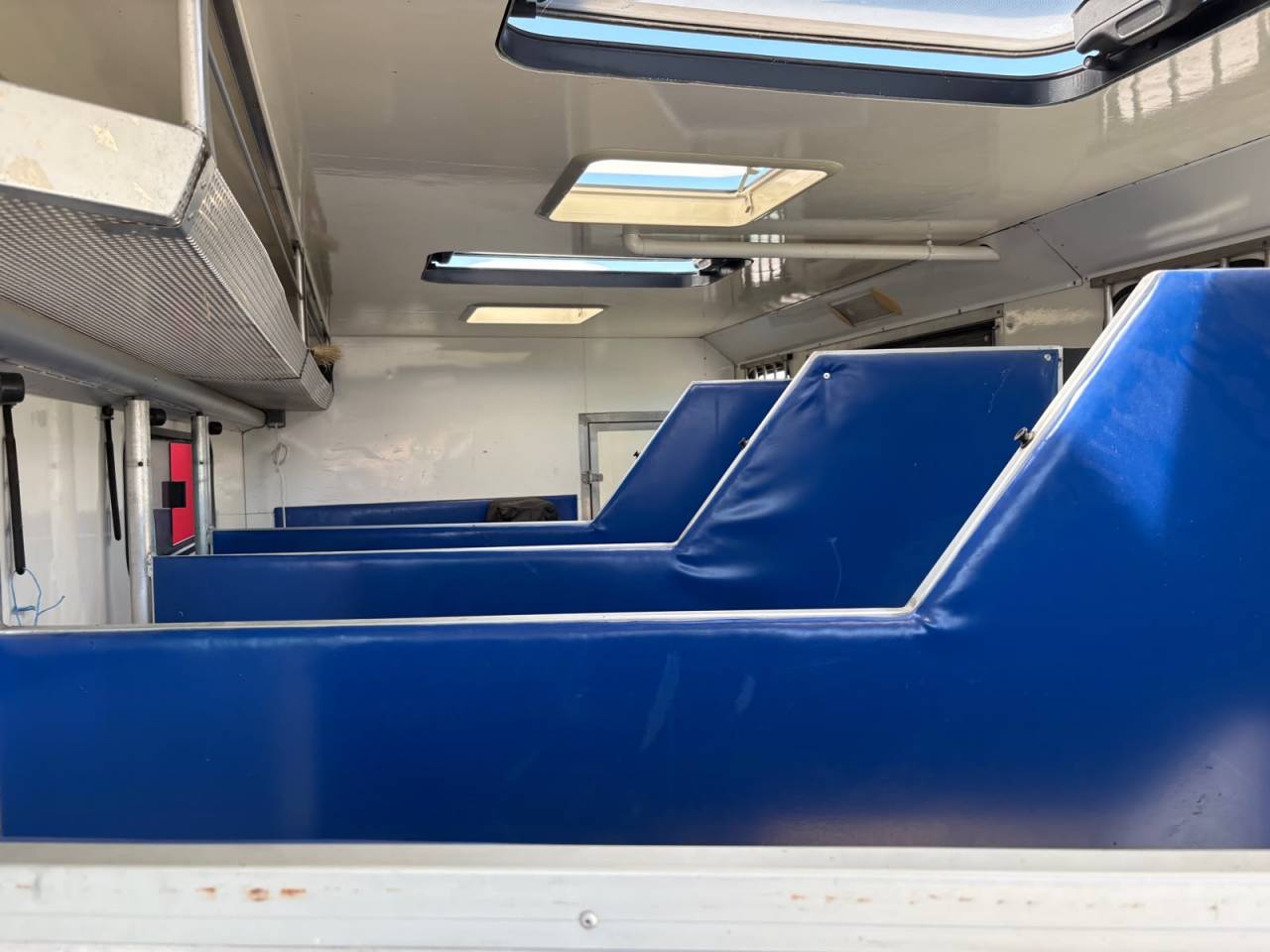 Zware paardenvrachtwagen (groot rijbewijs) Man 12224 2000 Tweedehands