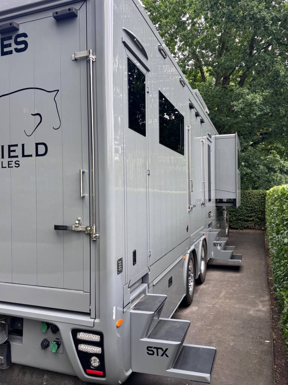 Zware paardenvrachtwagen (groot rijbewijs) Scania S510 2023 Tweedehands