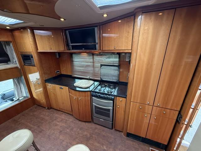 Kleine paardenvrachtwagen (B rijbewijs) Oakley Scania 340 2006 Tweedehands