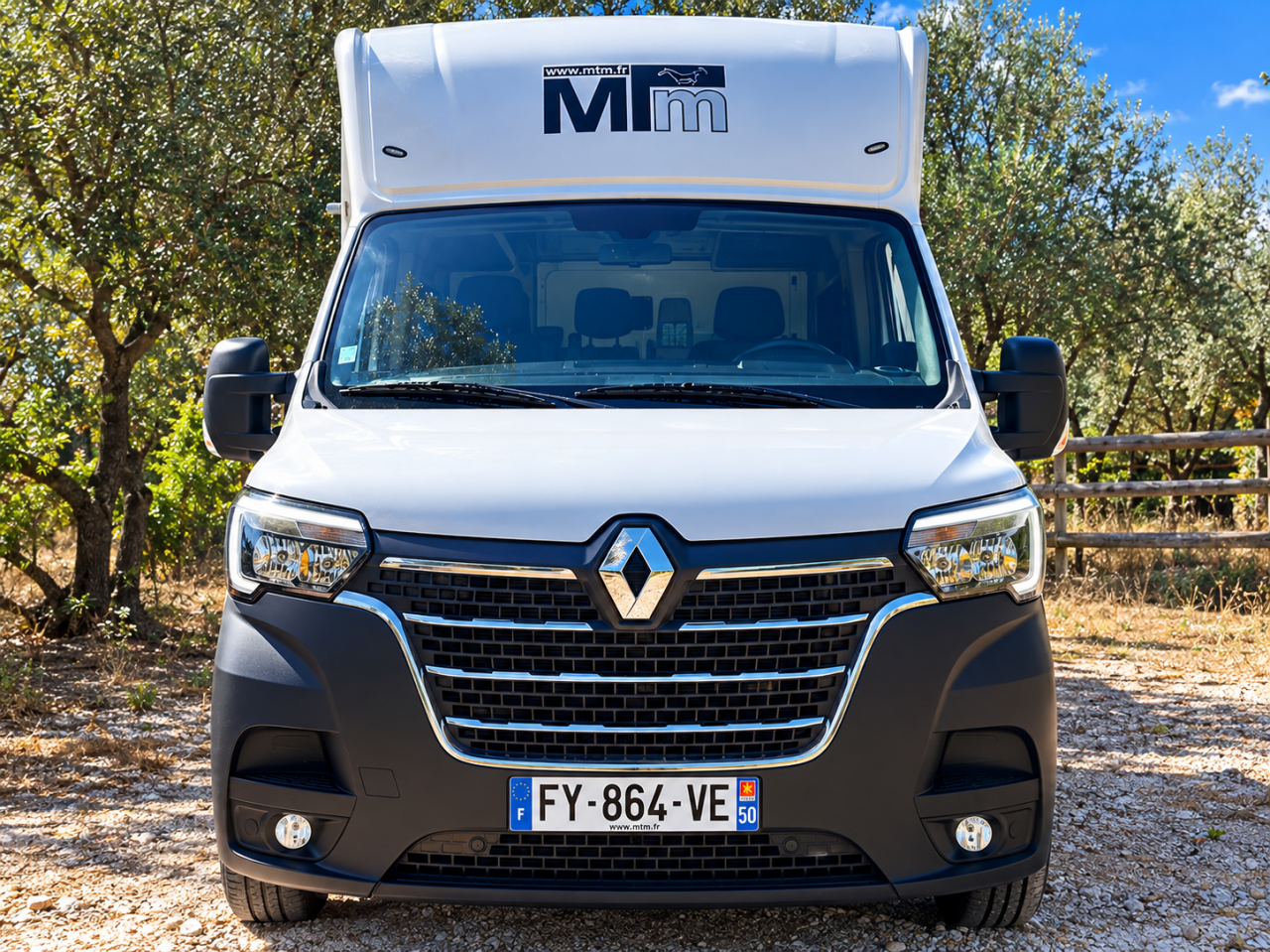 Kleine paardenvrachtwagen (B rijbewijs) Renault Master filovan S5  2021 Tweedehands
