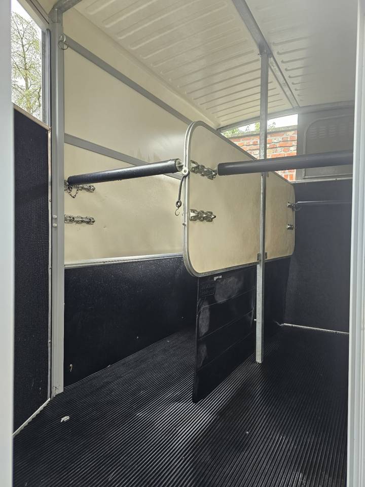 Paardentrailers Ifor Williams HB511 2 Paarden 2019 Tweedehands