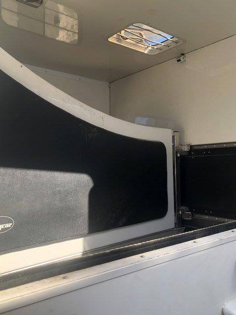 Kleine paardenvrachtwagen (B rijbewijs) Trans Box svelto 4 2019 Tweedehands