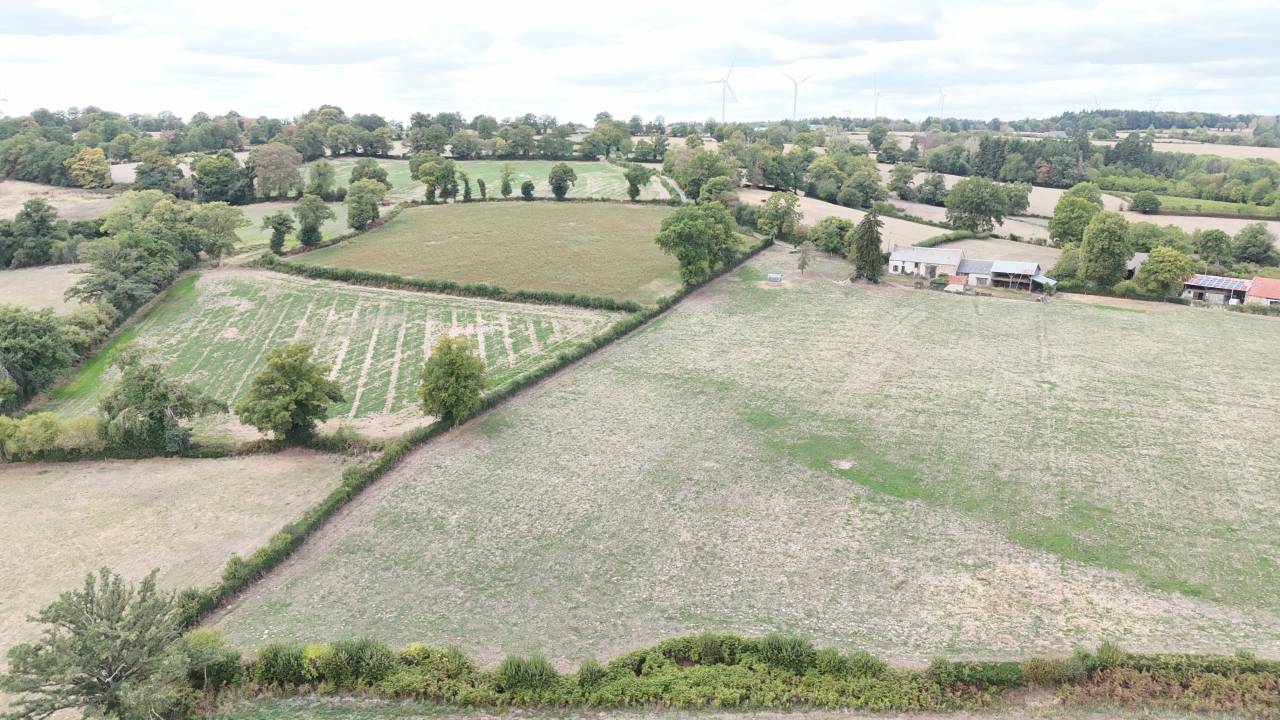 Te restaureren boerderij Koop Creuse