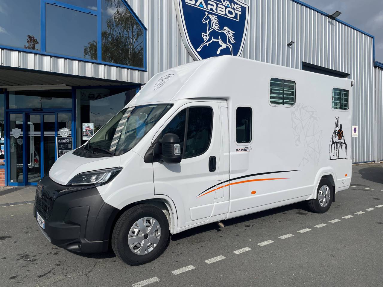 Kleine paardenvrachtwagen (B rijbewijs) Barbot Boxer 2025 Tweedehands
