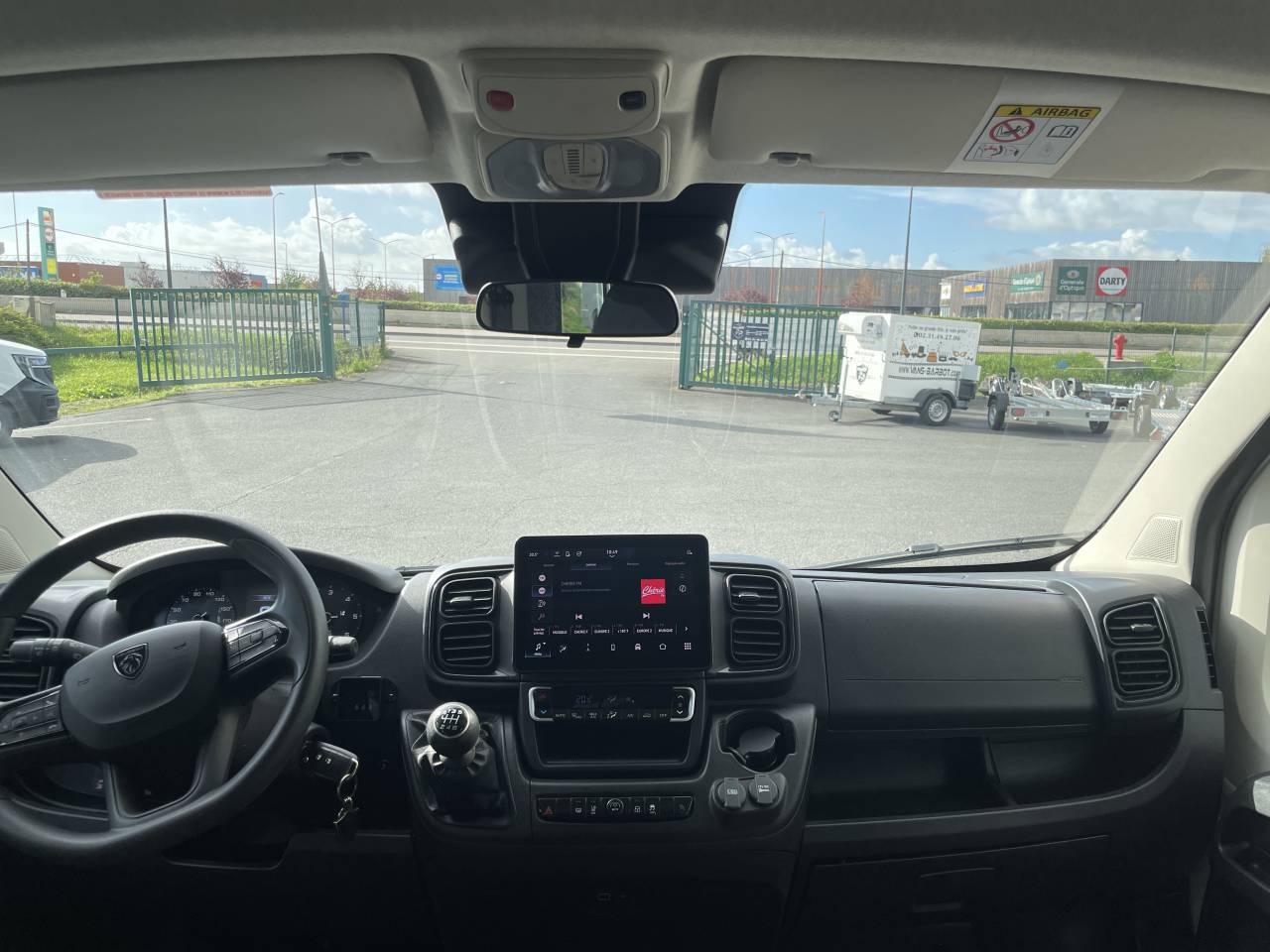 Kleine paardenvrachtwagen (B rijbewijs) Barbot Boxer 2025 Tweedehands