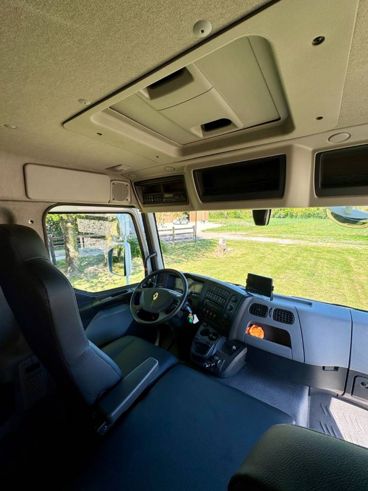 Zware paardenvrachtwagen (groot rijbewijs) Renault CONCEPTPGO  2017 Tweedehands