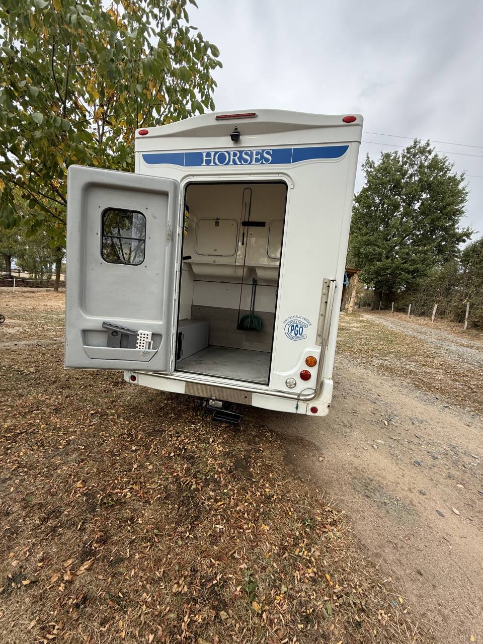 Kleine paardenvrachtwagen (B rijbewijs) Renault Master  2015 Tweedehands