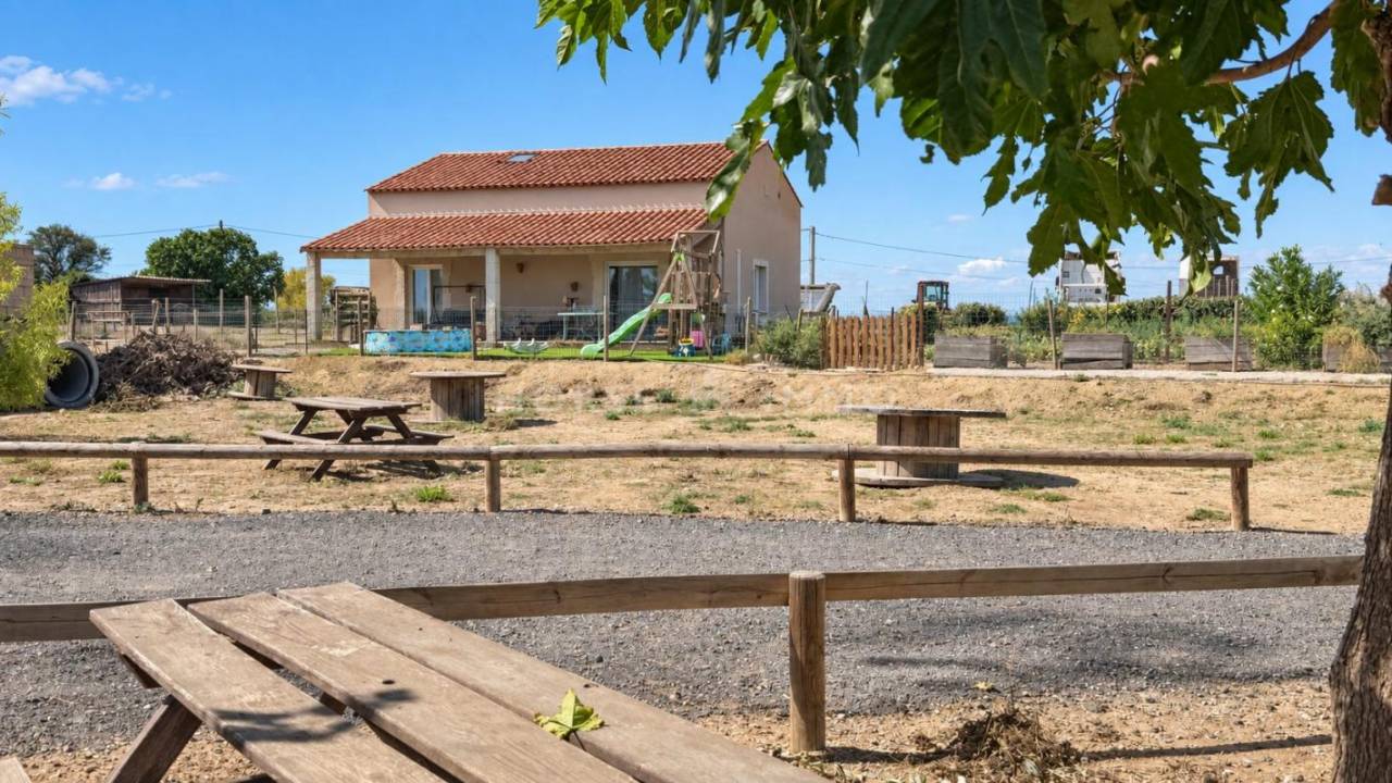Hippisch vastgoed Koop H&eacute;rault