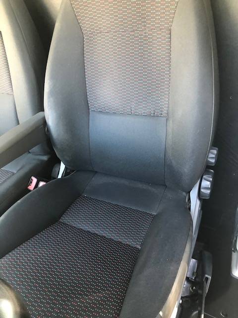 Kleine paardenvrachtwagen (B rijbewijs) Peugeot equitreck 2016 Tweedehands