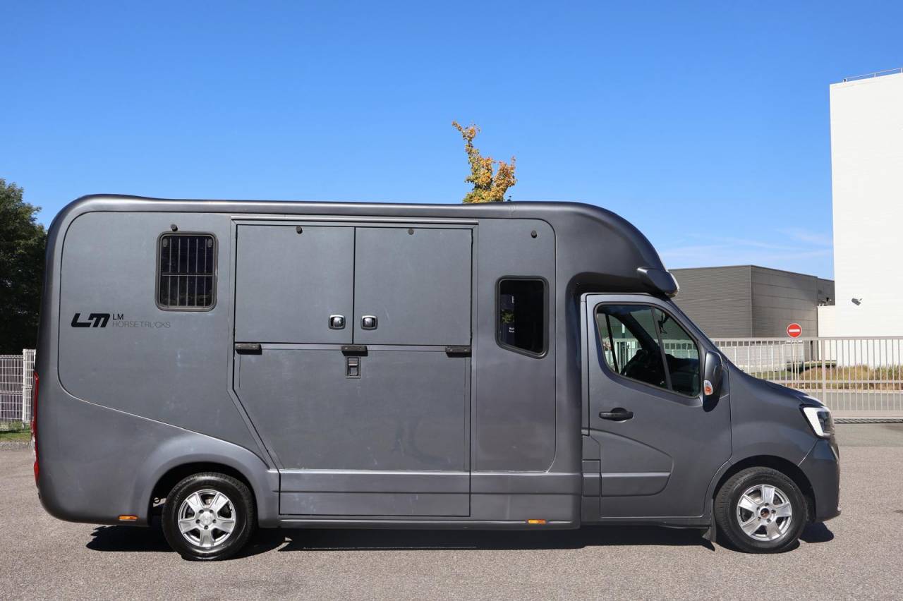 Kleine paardenvrachtwagen (B rijbewijs) Krismar KRISMAR 2021 Tweedehands