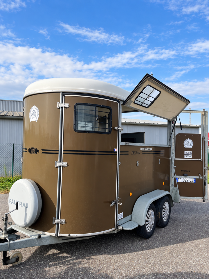 Paardentrailers Fautras OBLIC+2 2 Paarden 2019 Tweedehands
