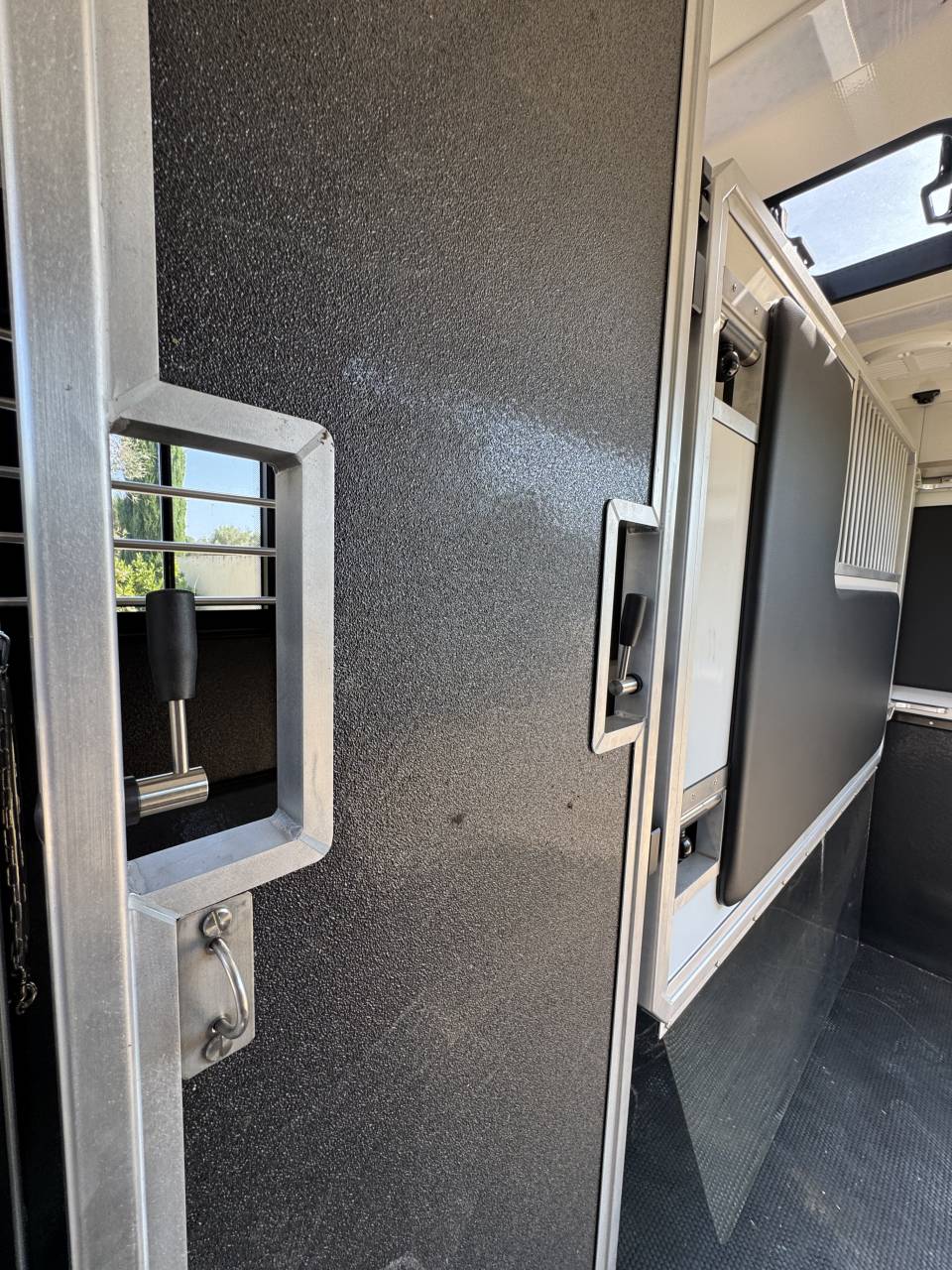 Kleine paardenvrachtwagen (B rijbewijs) STX STX HARAS LONG 2025 Tweedehands