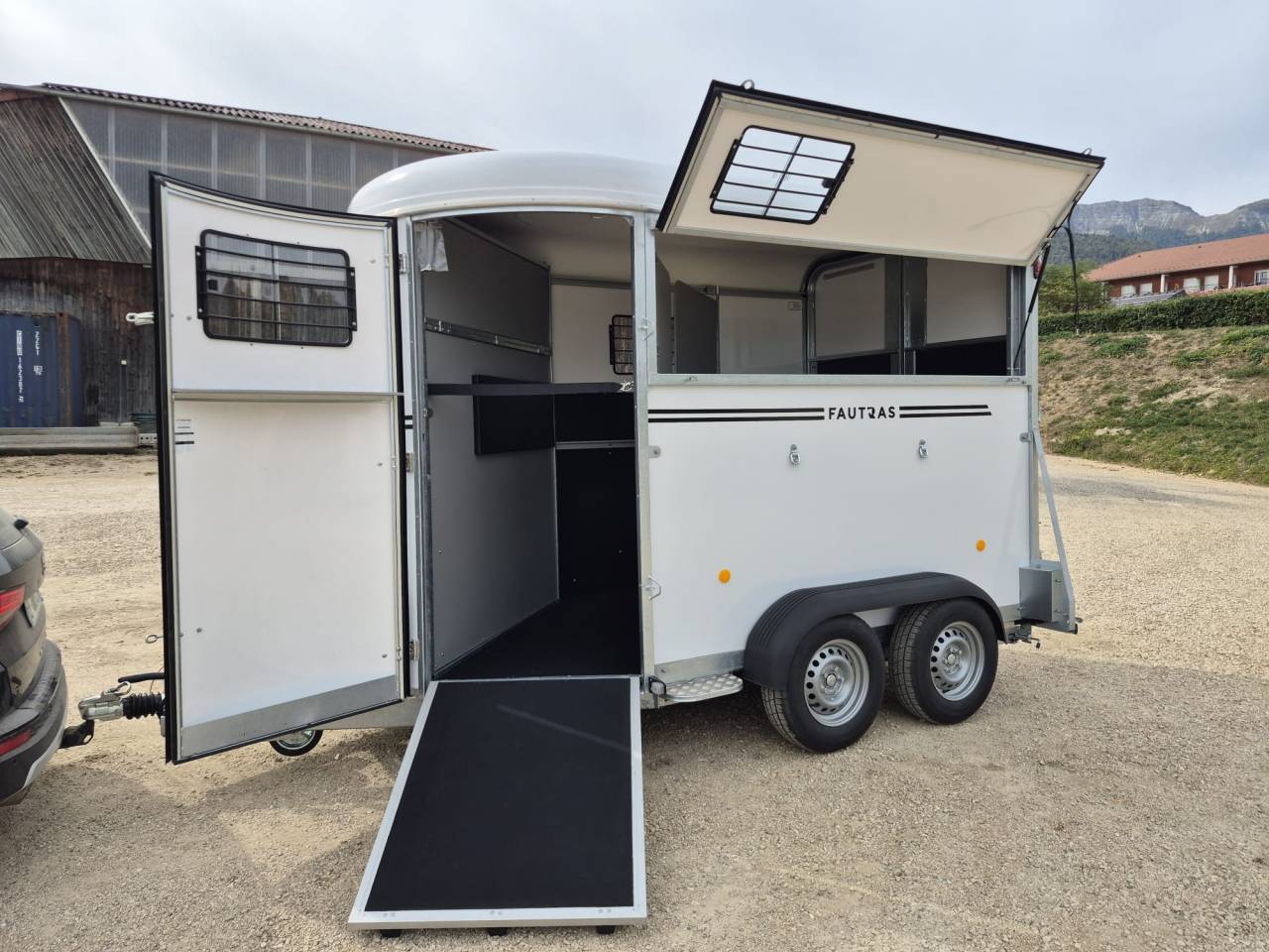 Paardentrailers Fautras Oblic +2 2 Paarden 2026 Nieuw