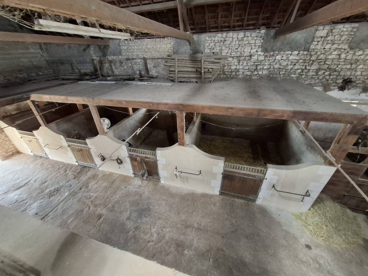 Eigenaren stal Koop Vienne