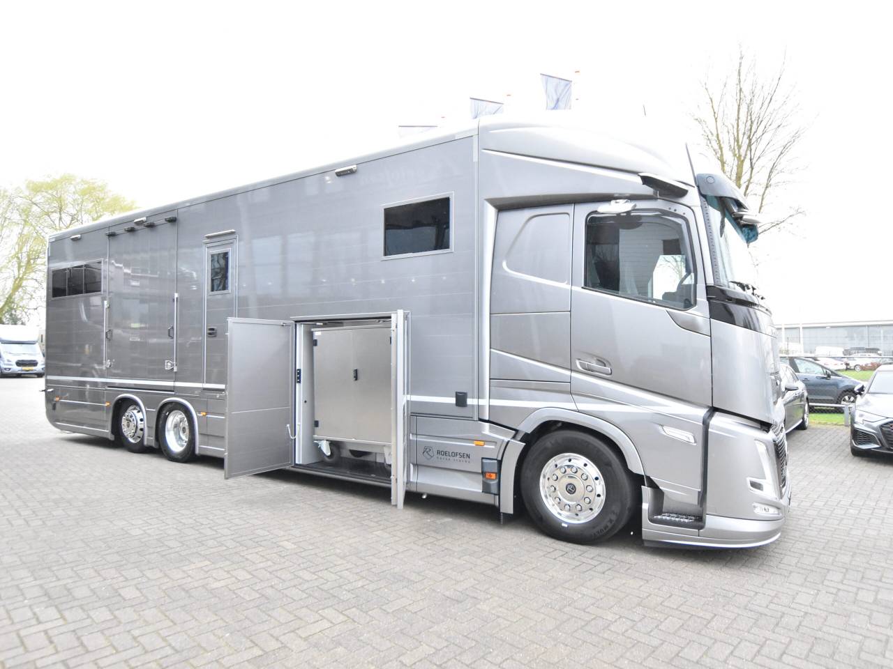 Zware paardenvrachtwagen (groot rijbewijs) Roelofsen  2026 Nieuw