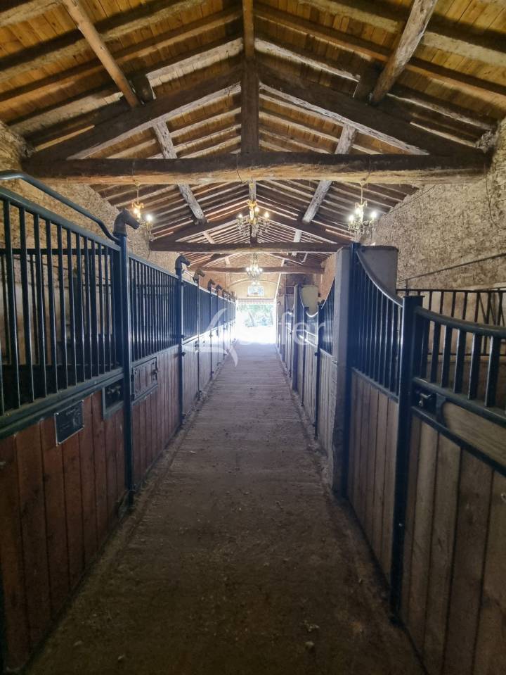 Ander plattelands vastgoed Koop H&eacute;rault