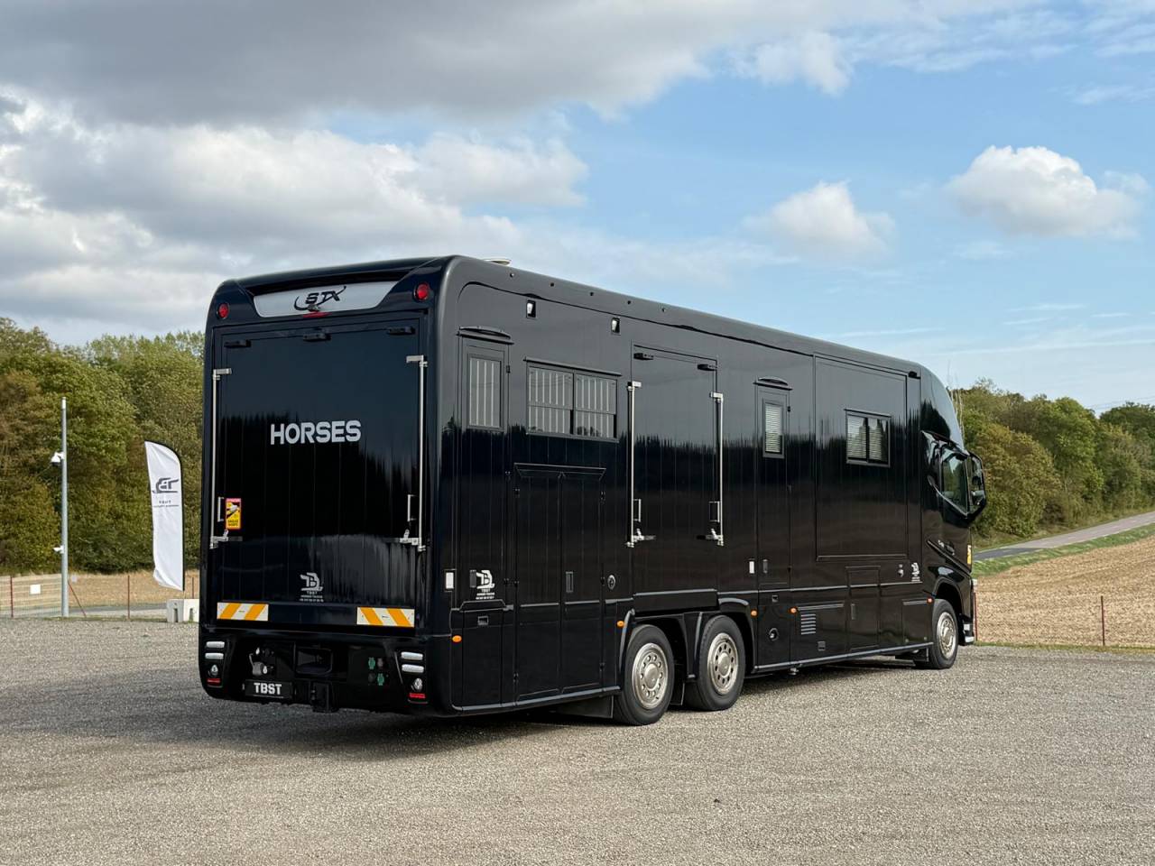 Zware paardenvrachtwagen (groot rijbewijs) Volvo STX 2018 Tweedehands