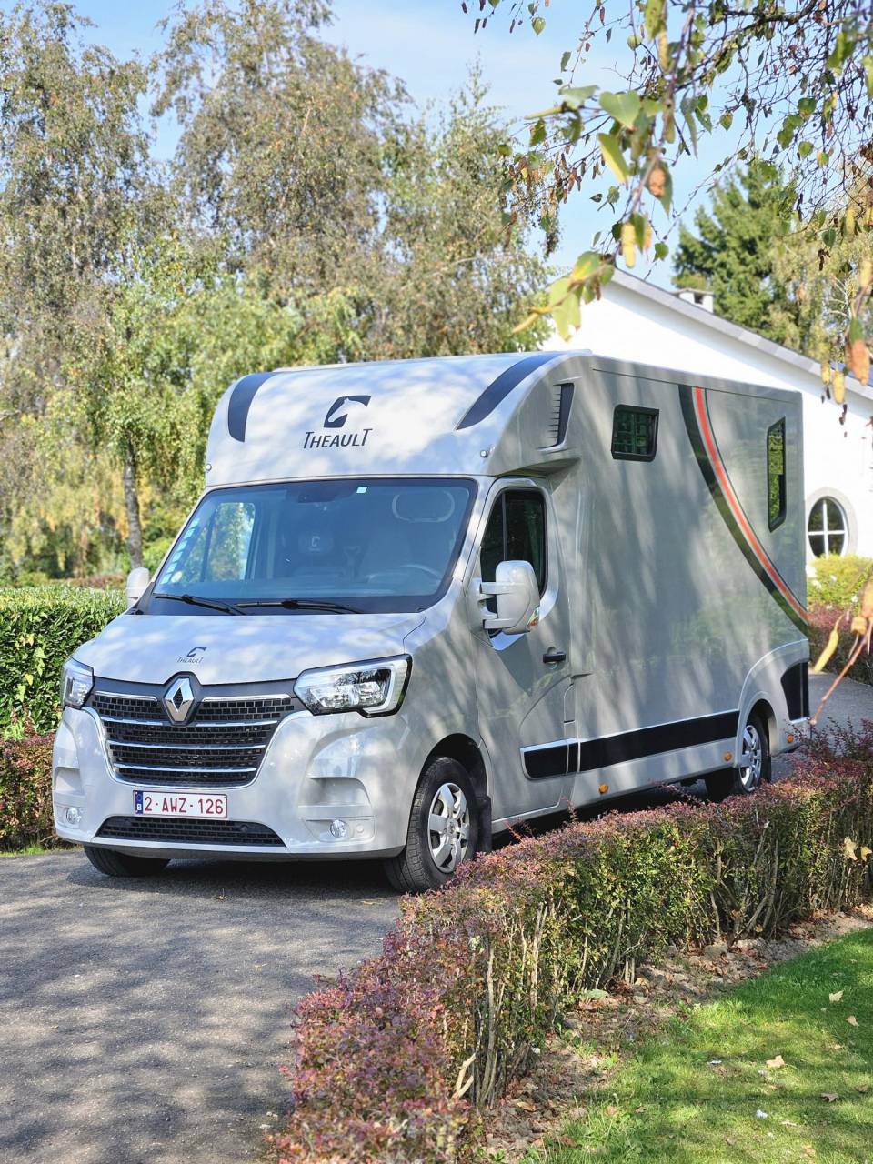 Kleine paardenvrachtwagen (B rijbewijs) Theault Switch 2021 Tweedehands