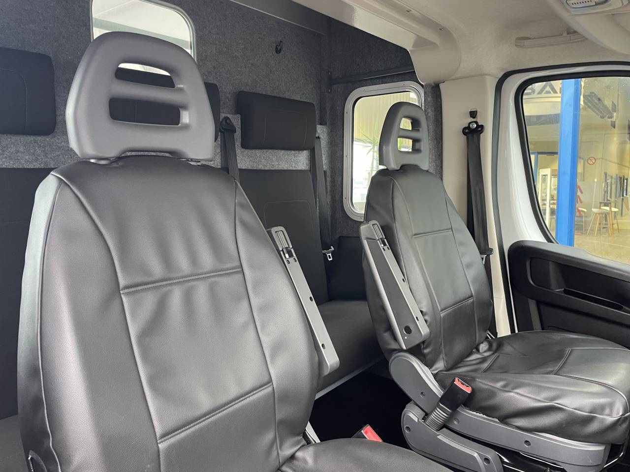 Kleine paardenvrachtwagen (B rijbewijs) Barbot Ducato 2024 Tweedehands