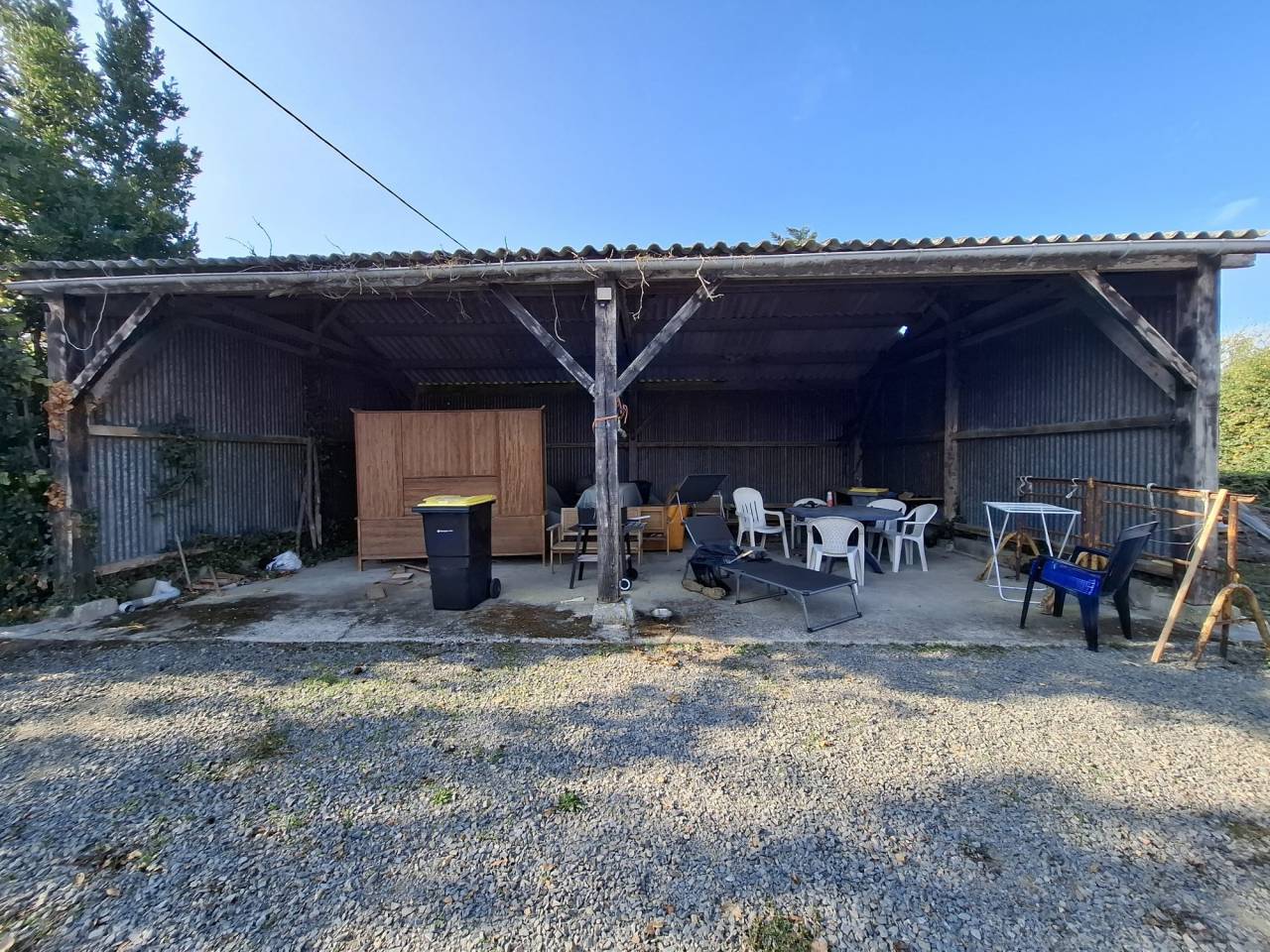 Paarden accommodatie Koop Vend&eacute;e