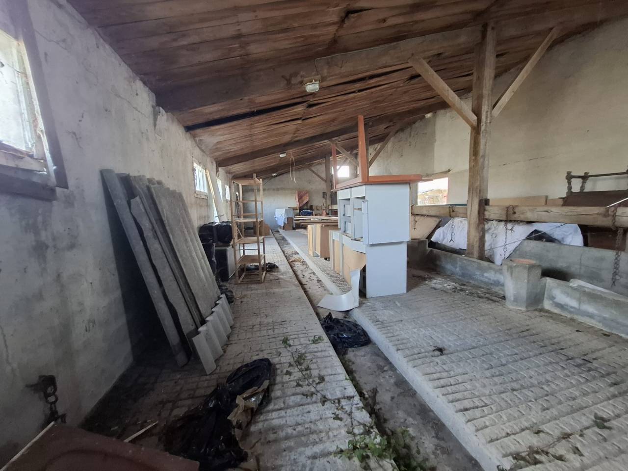 Paarden accommodatie Koop Vend&eacute;e