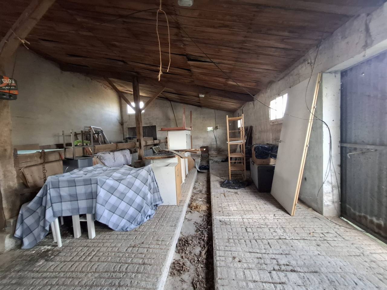 Paarden accommodatie Koop Vend&eacute;e