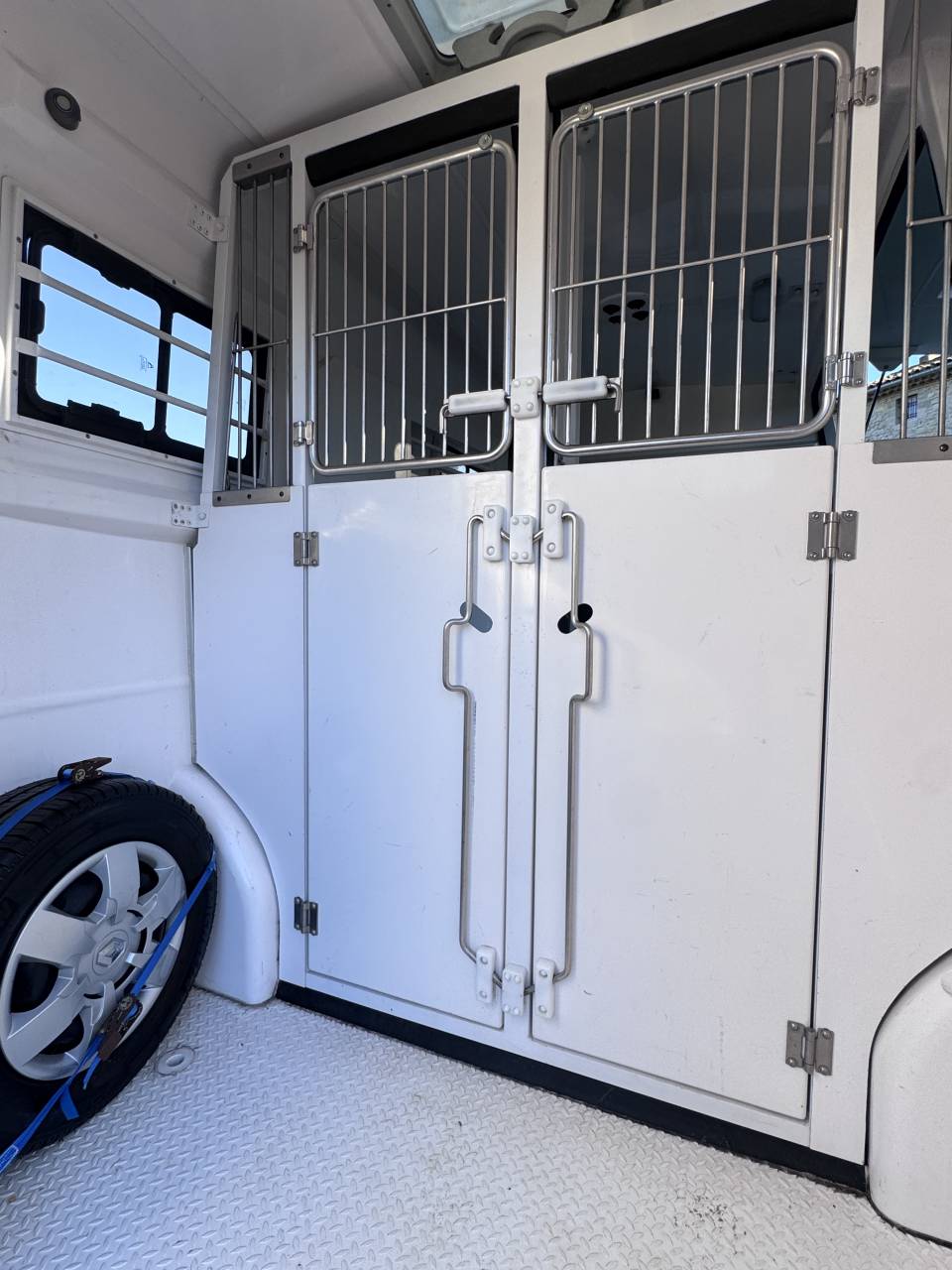 Kleine paardenvrachtwagen (B rijbewijs) Barbot XLS HARAS 2020 Tweedehands