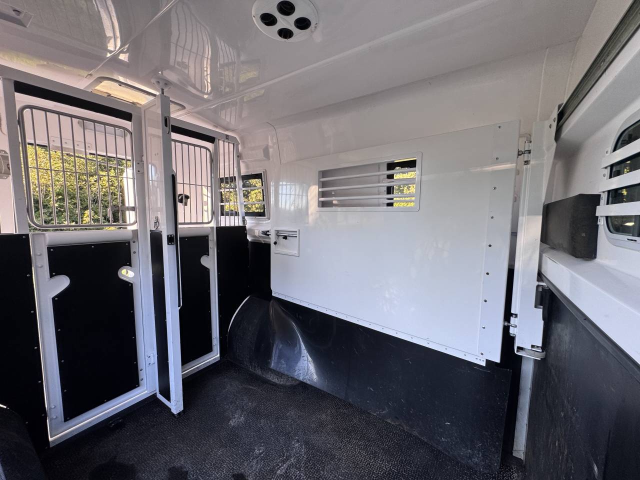 Kleine paardenvrachtwagen (B rijbewijs) Barbot XLS HARAS 2020 Tweedehands