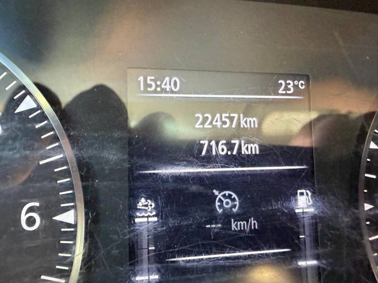 Kleine paardenvrachtwagen (B rijbewijs) STX Renault Master 2024 Tweedehands