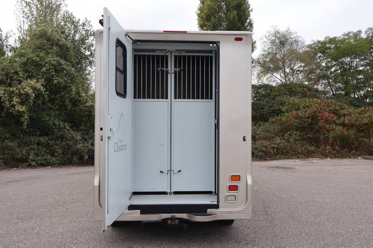 Kleine paardenvrachtwagen (B rijbewijs) Chardron CHARDRON 2015 Tweedehands