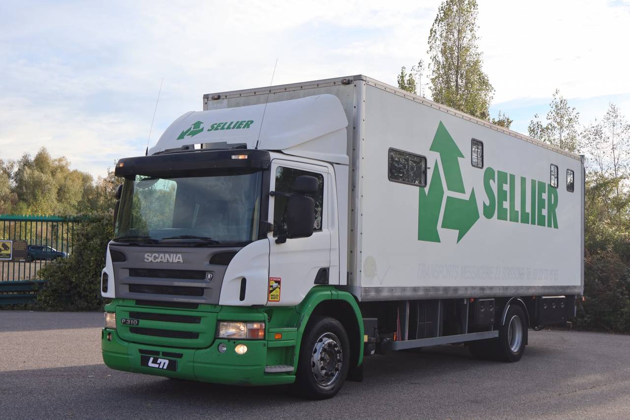 Zware paardenvrachtwagen (groot rijbewijs) Scania P.310 2005 Tweedehands