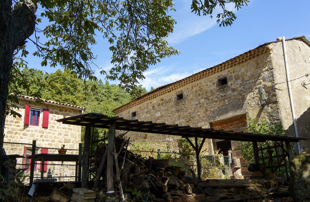 Mooi hippisch vastgoed Koop Ard&egrave;che
