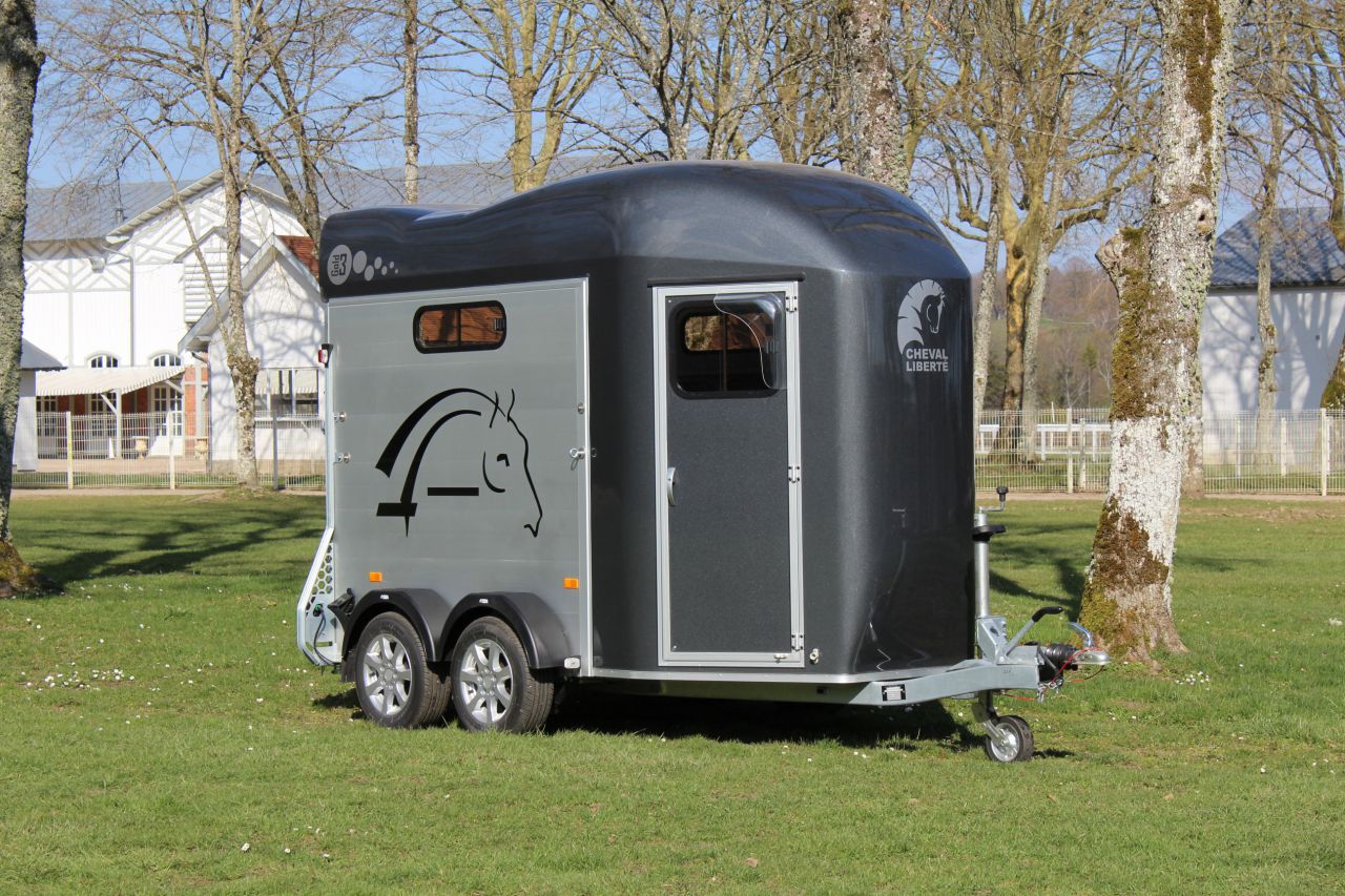 Paardentrailers Cheval Liberté GOLD 3 2 Paarden 2025 Nieuw