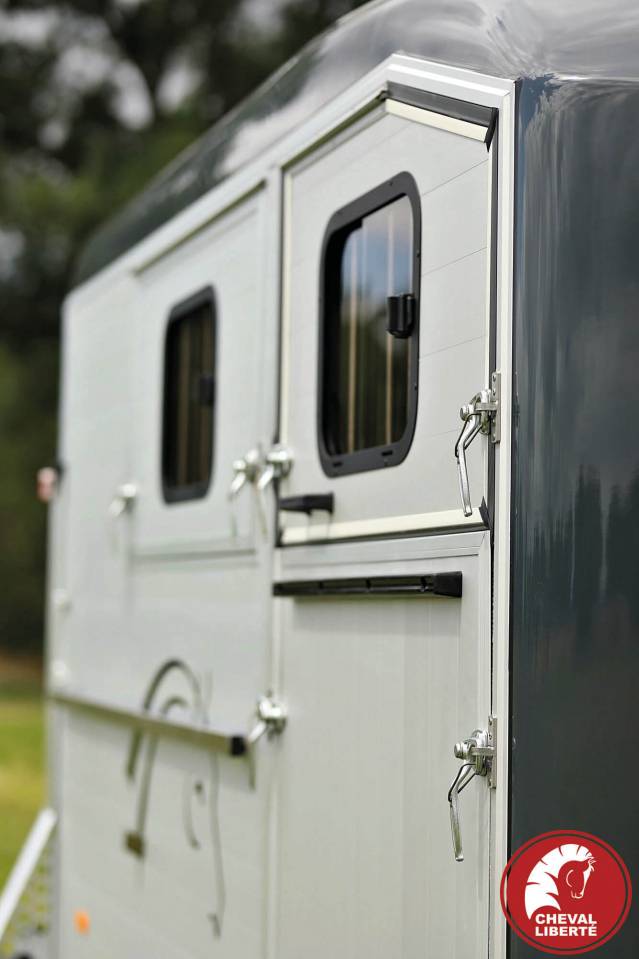 Paardentrailers Cheval Liberté MAXI 2 2 Paarden 2024 Nieuw