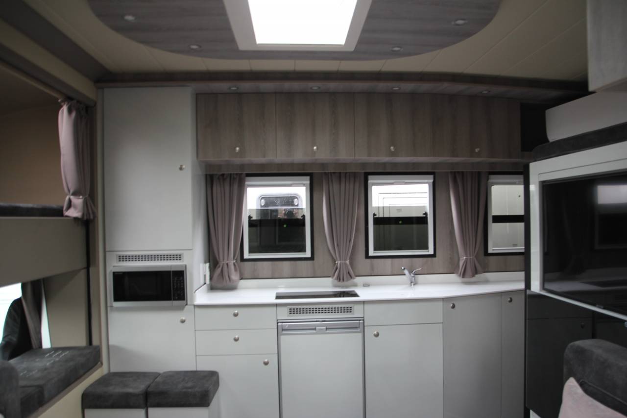 Zware paardenvrachtwagen (groot rijbewijs) Man MAN 0 Nieuw